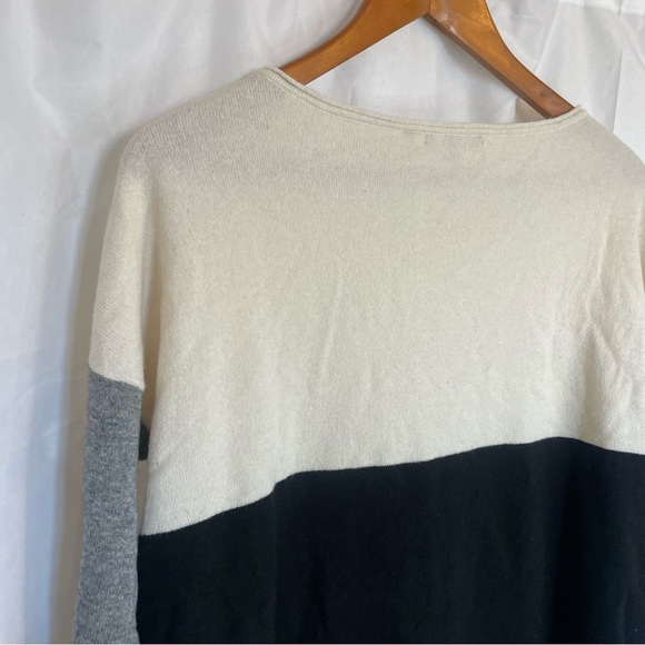 VINCE Women’s Cream Gray Black Colorblock Wool Cashmere Sweater Size Small - Picture 9 of 10
